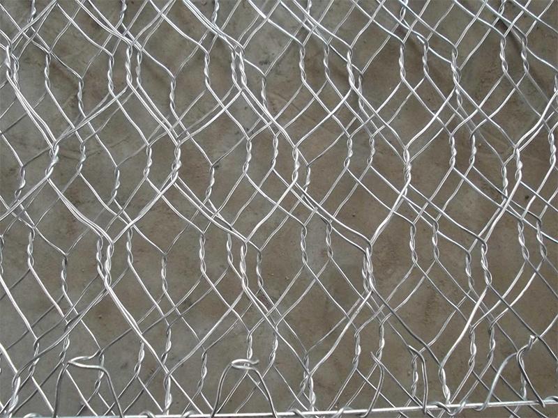 ��\���e�W