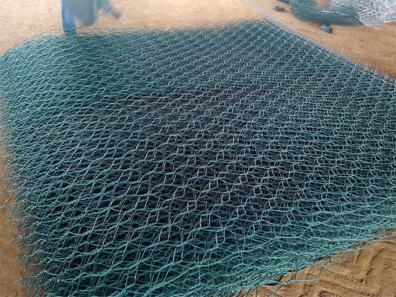 �����U�z�\